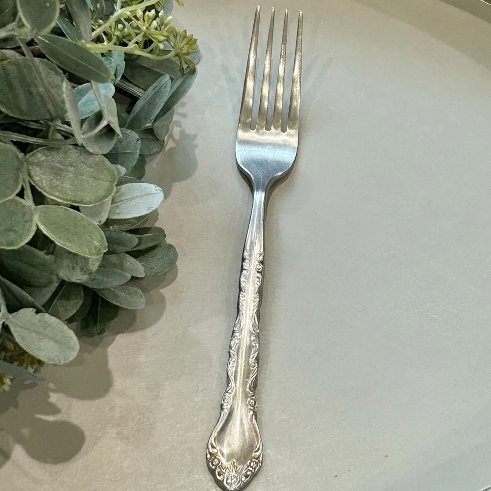 International Silver as dining stylish