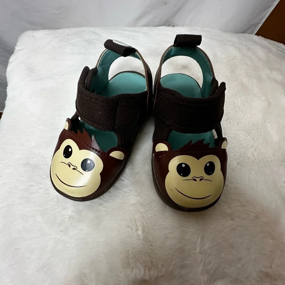 Ikiki monkey squeaky