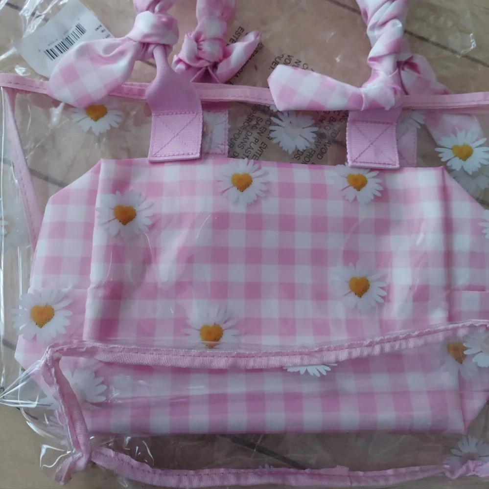 Iscream bnwt daisy