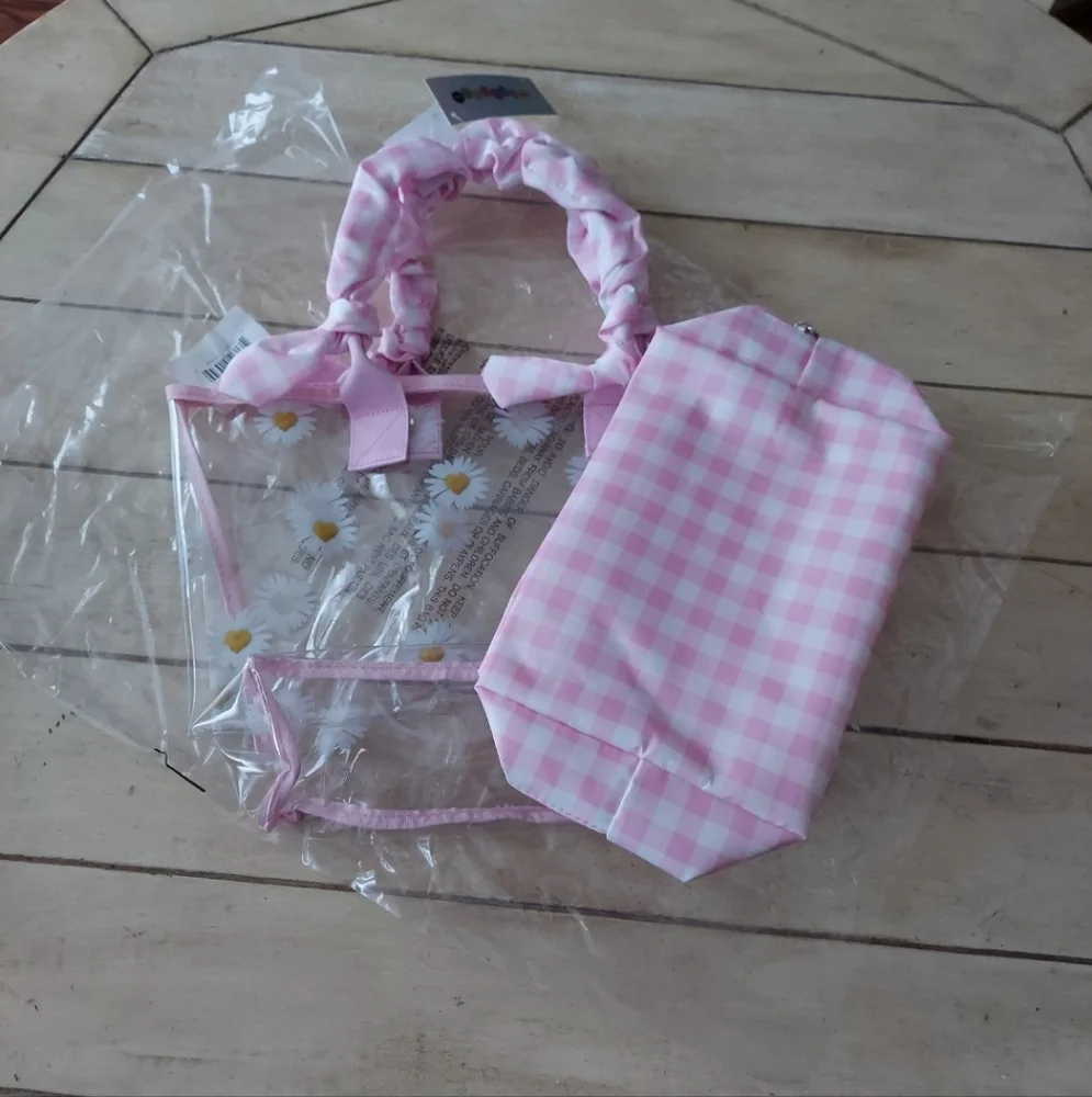 Iscream bnwt daisy