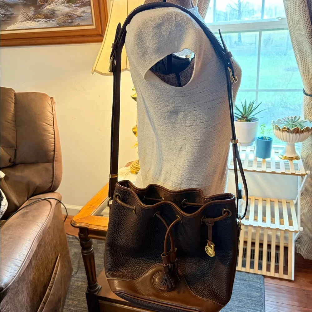Dooney & Bourke vintage dooney