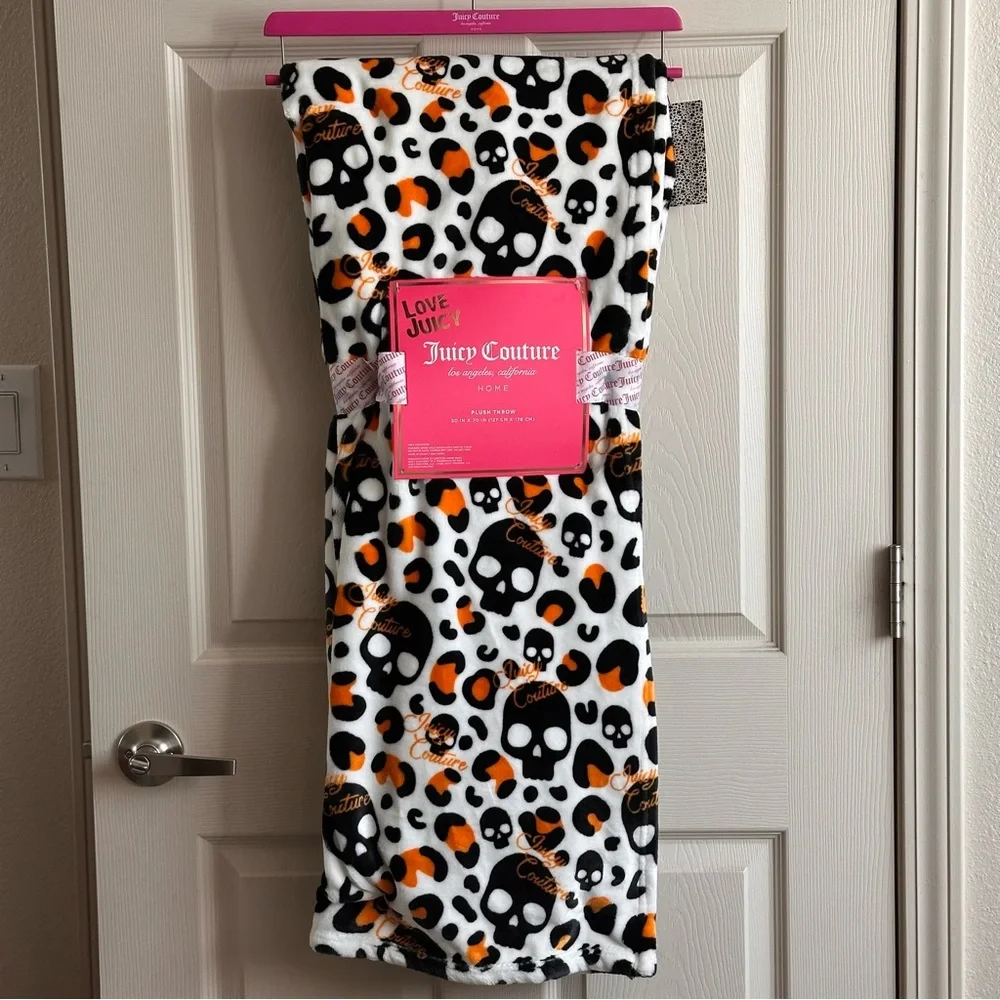 Juicy Couture Halloween Black and Orange Skull Plush 50 x 70 Inch Throw Blanket