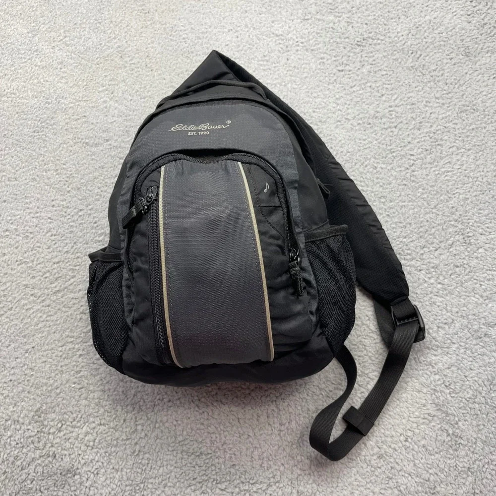 Eddie Bauer 063-0157 Vintage 2005 BLK/GRY Crossbody Shoulder Bag Sling‎ Backpack