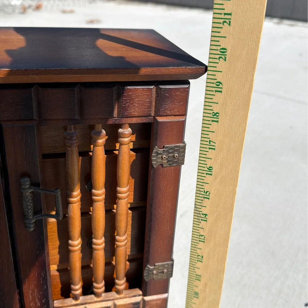 Unbranded vintage wooden