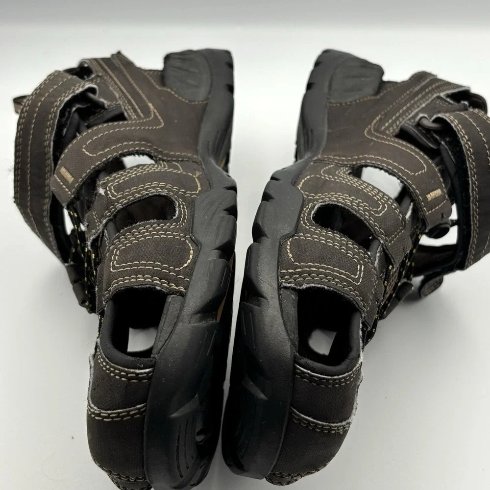 Teva forebay sandal