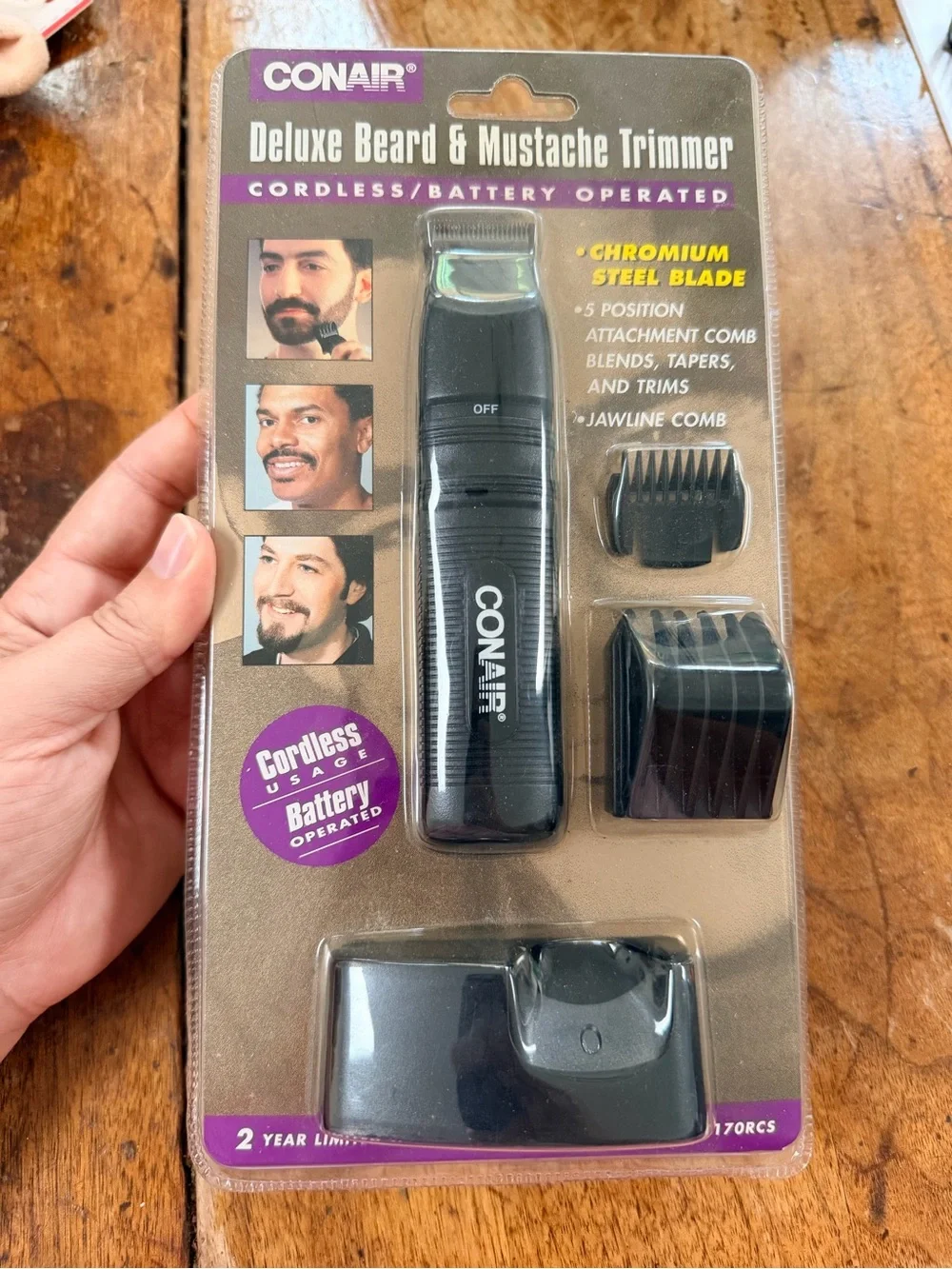 NWT. Conair Deluxe Beard & Mustache Trimmer Cordless Battery Operated