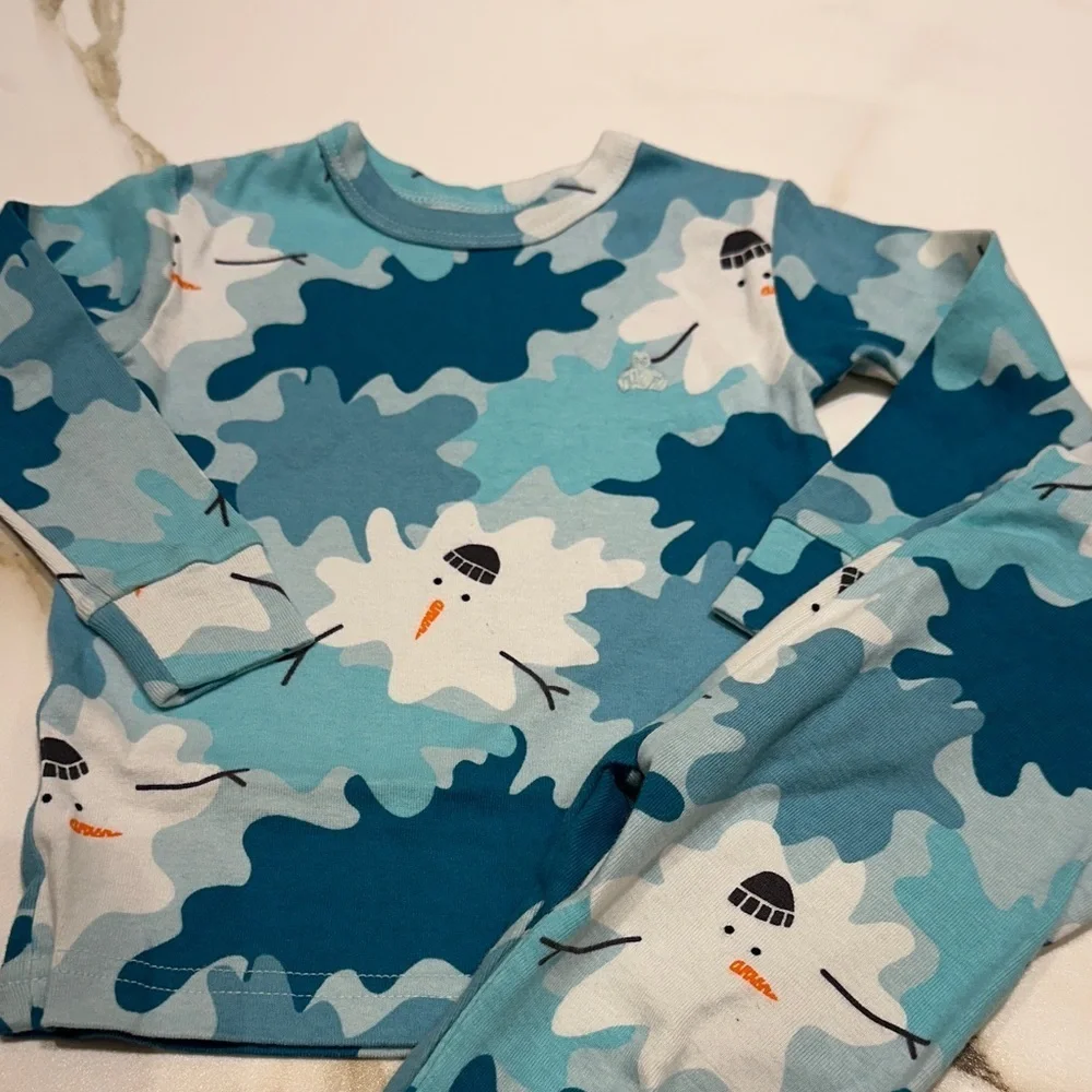 GAP cozy blue