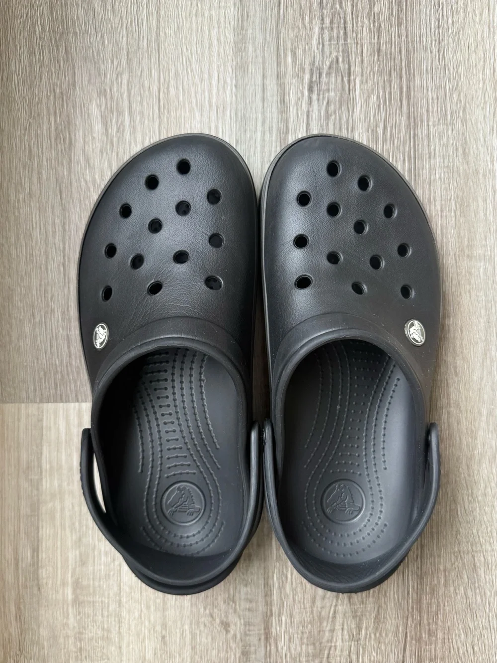 CROCS crocband clogs