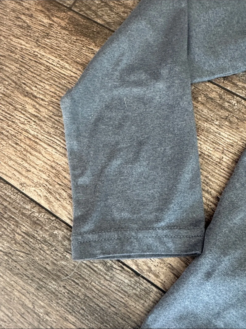 Old Navy Long Sleeve Crewneck Shirt