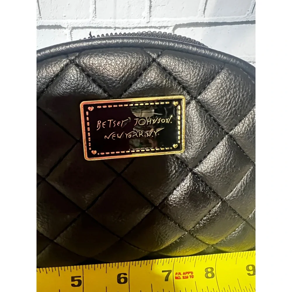 Betsey Johnson betsey johnson