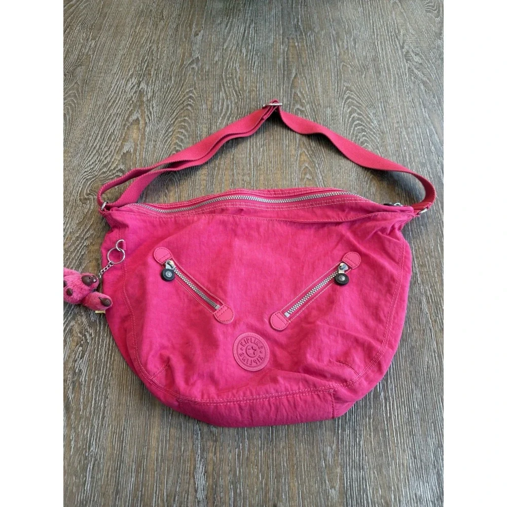 Kipling farrah hot