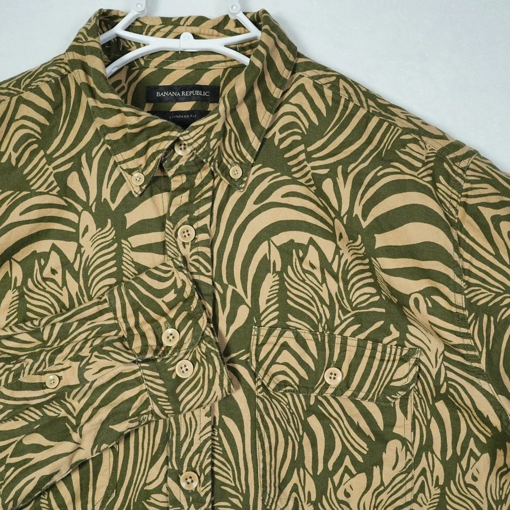 Banana Republic Zebra Expedition Linen Cotton Shirt Mens L Olive Green Safari