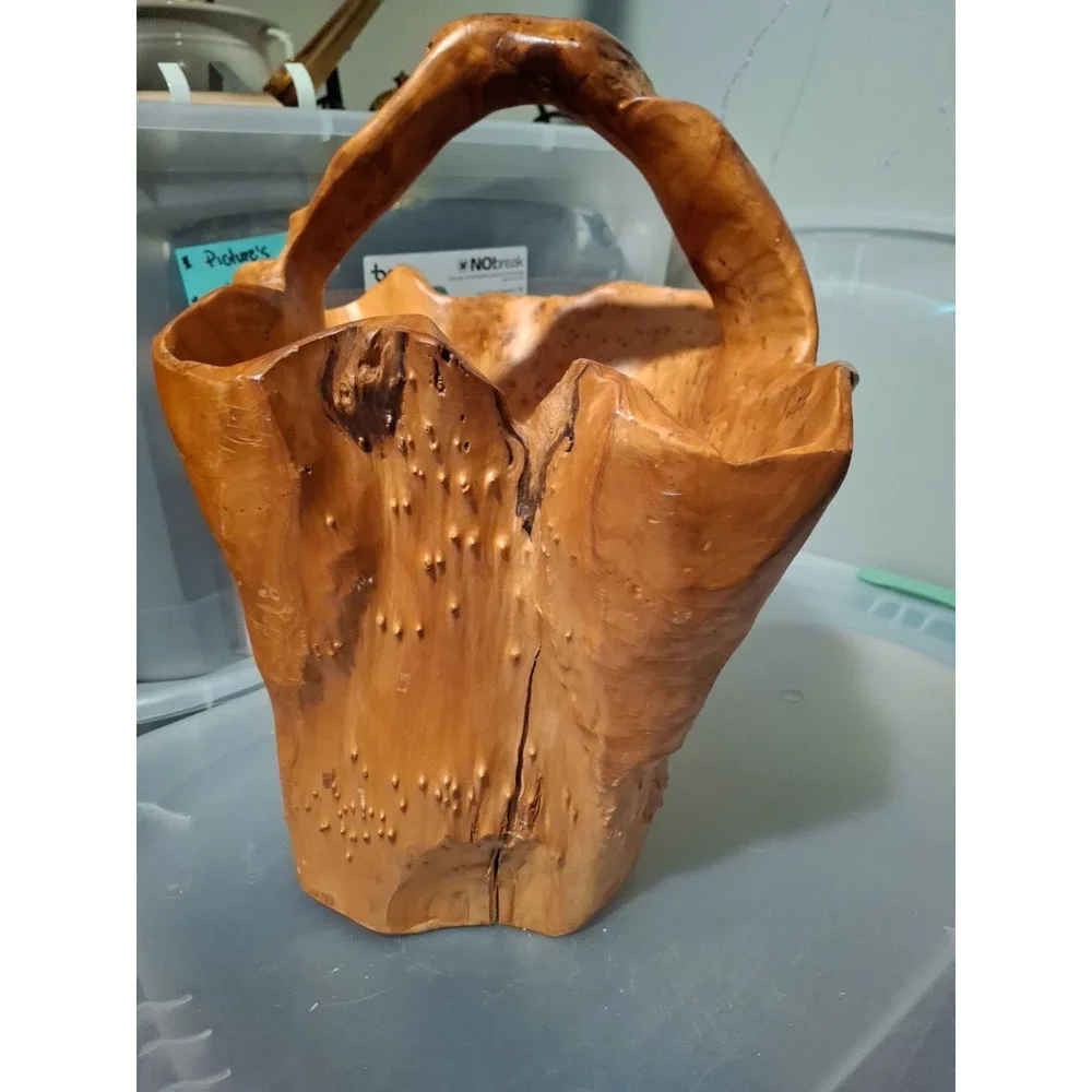 Hand Carved this vintage