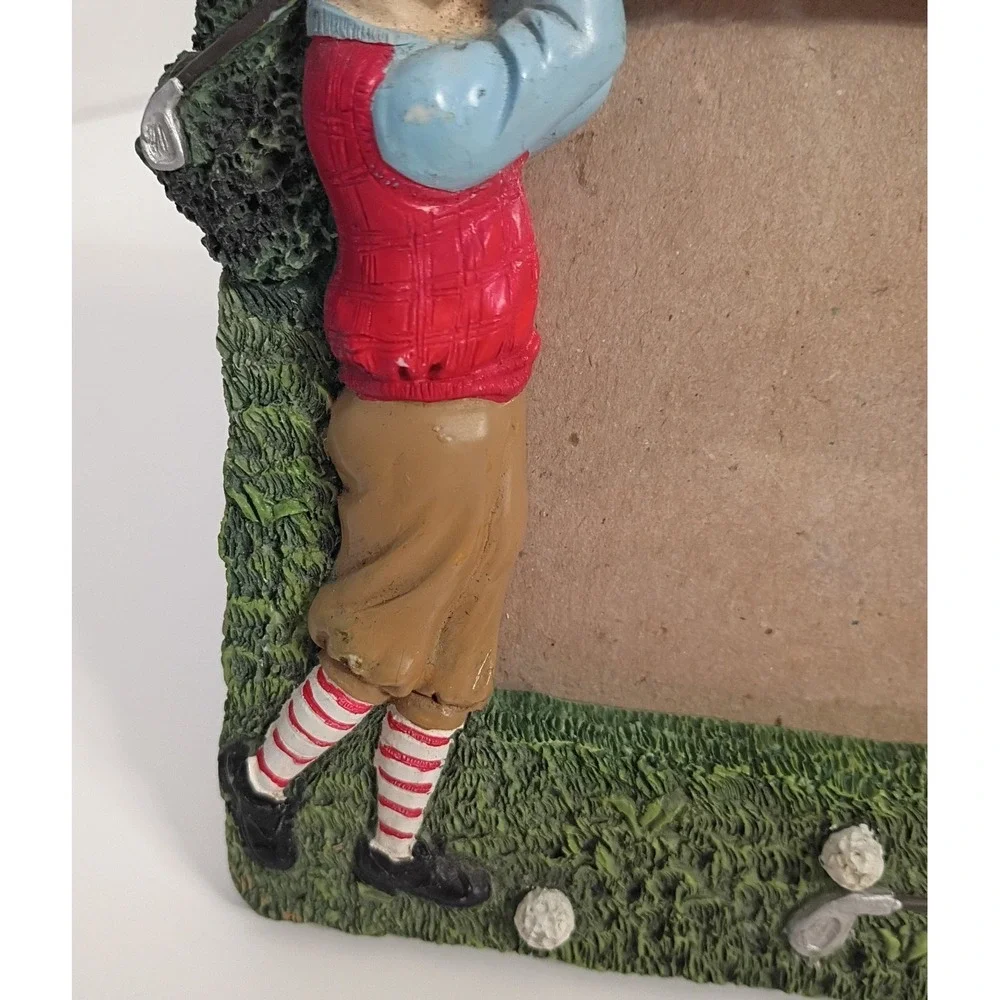 Vintage 3D Ceramic Resin 4x6