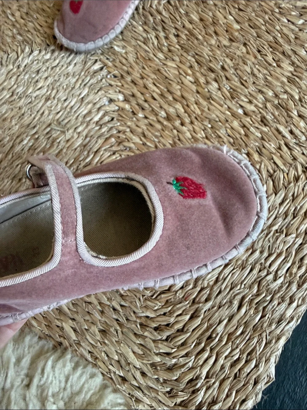 Zara size 23