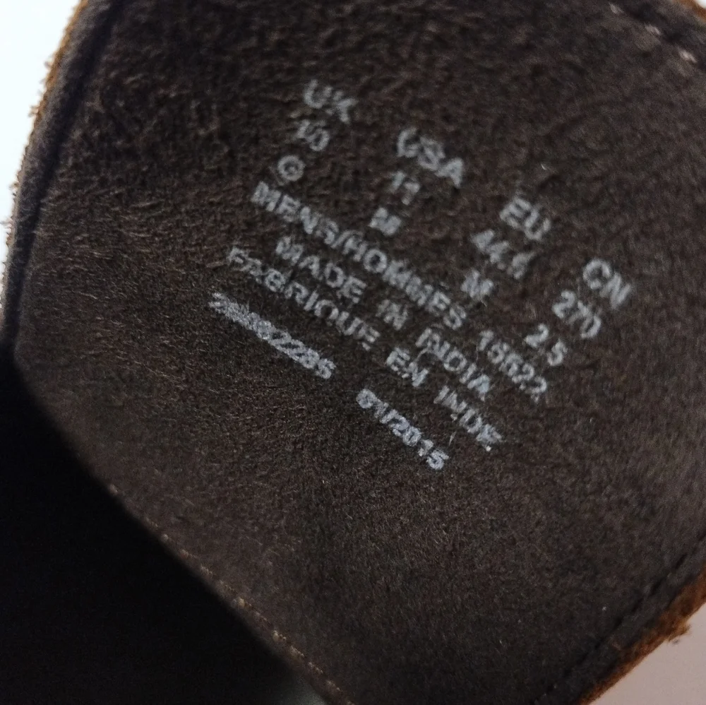 Clarks men bushacre