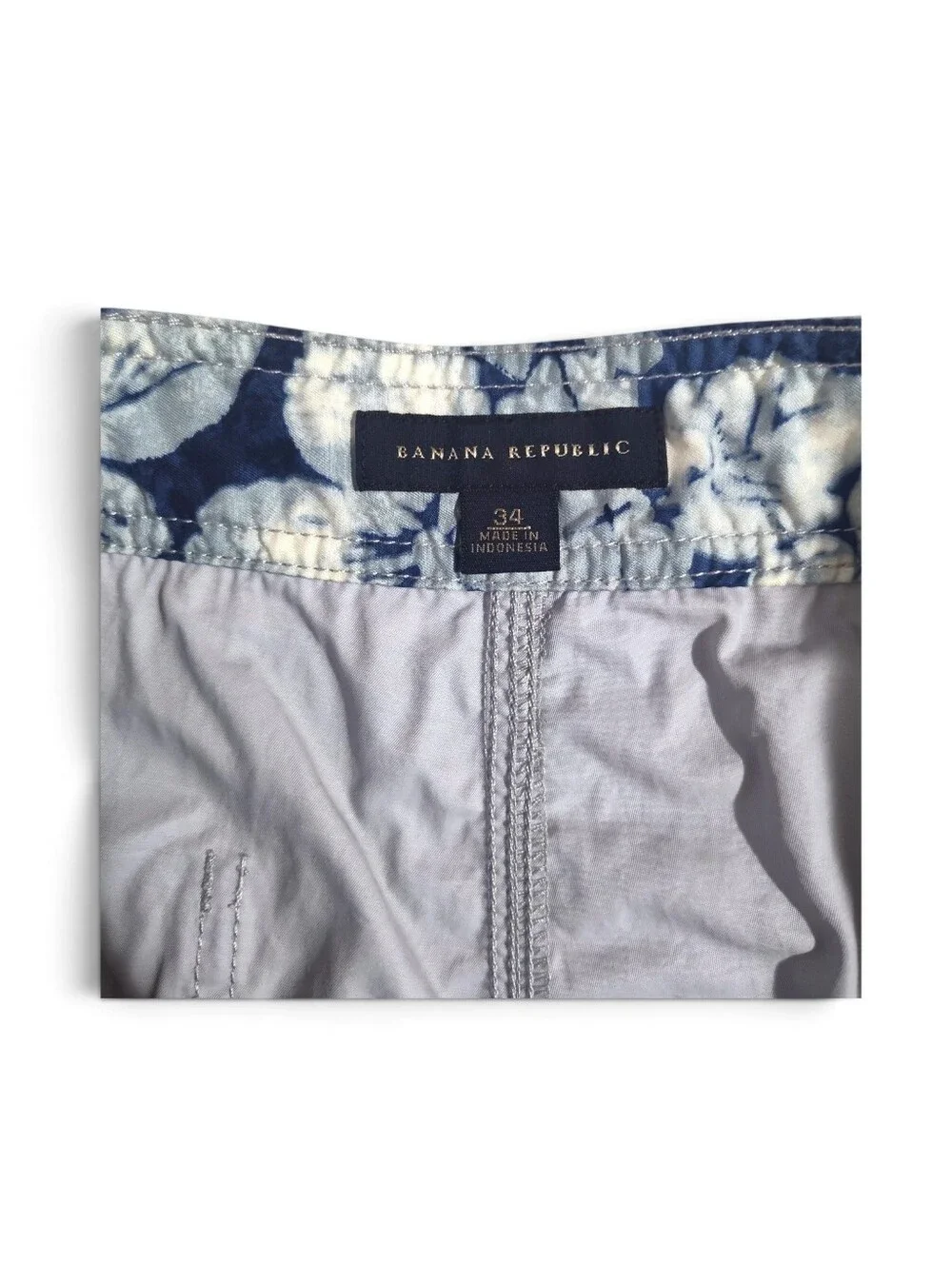 Banana Republic brand banana