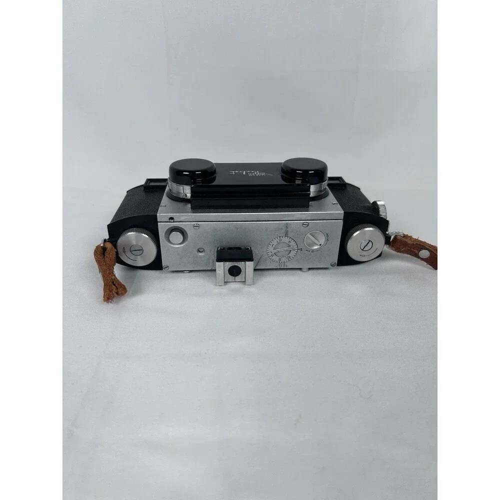 Vtg 50s Stereo Realist f/2.8 35mm 3D Camera  With Original Case Leather Display
