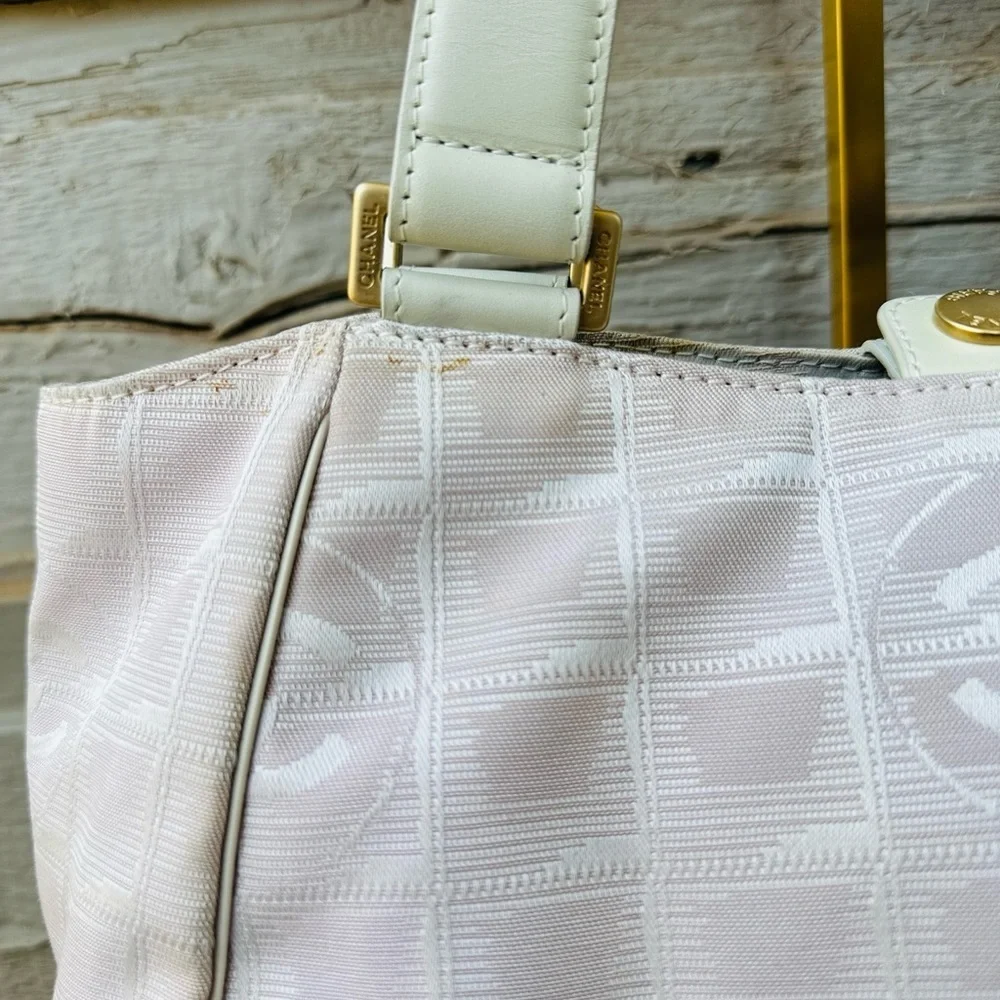 CHANEL very pretty