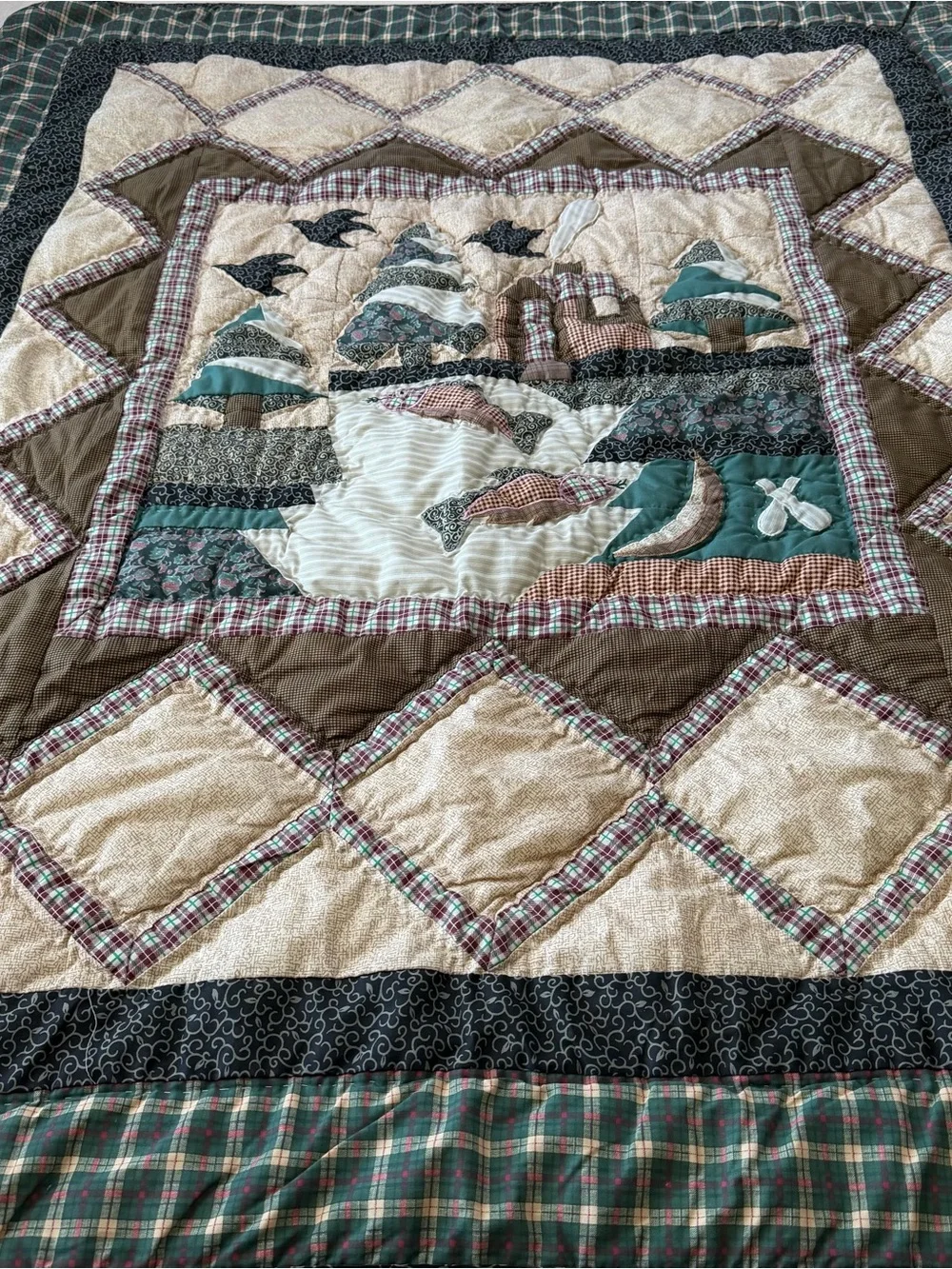 Vintage Cabin Lodge Applique Wall Hanging Quilt Fishing Scene 46x58