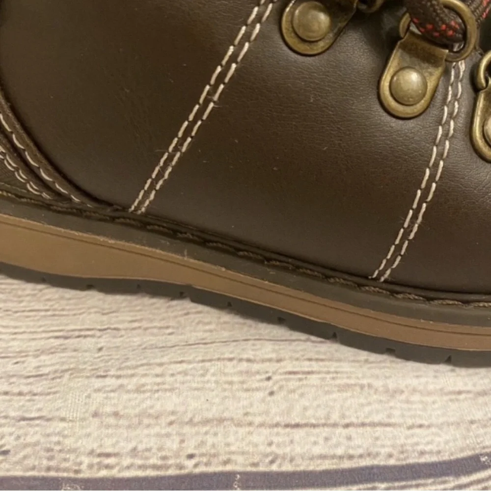 Skechers brown metro