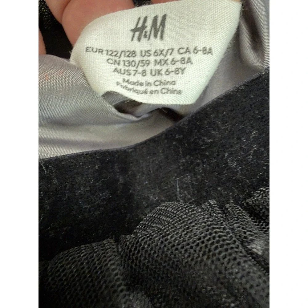 H&M Kids Bat Halloween Tulle Skirt Black Flocked Bats Size 6X/7 EU 122/128. 5254