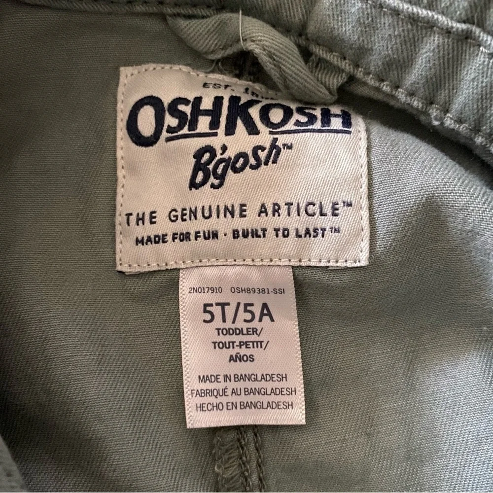 OshKosh Bgosh osh kosh