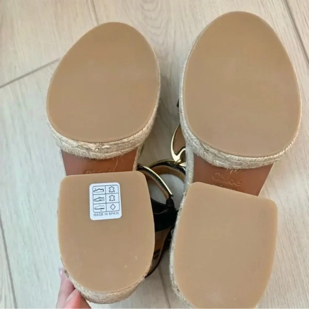 Chloe new box