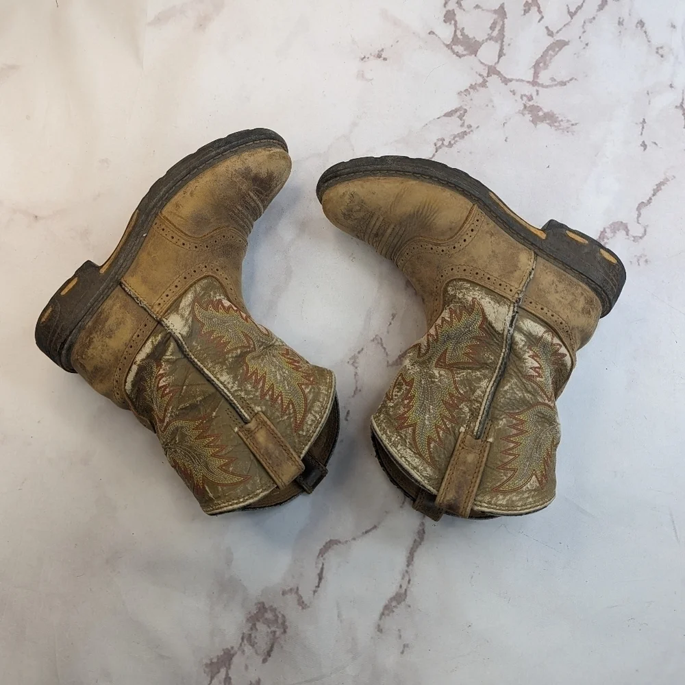 Ariat boot boys