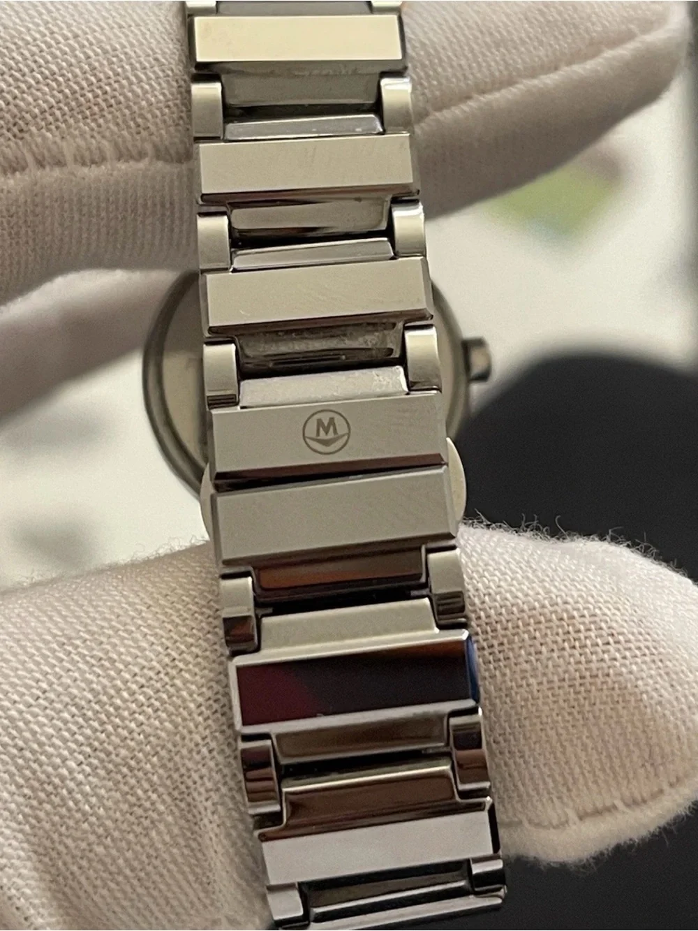 Movado valor ceramic