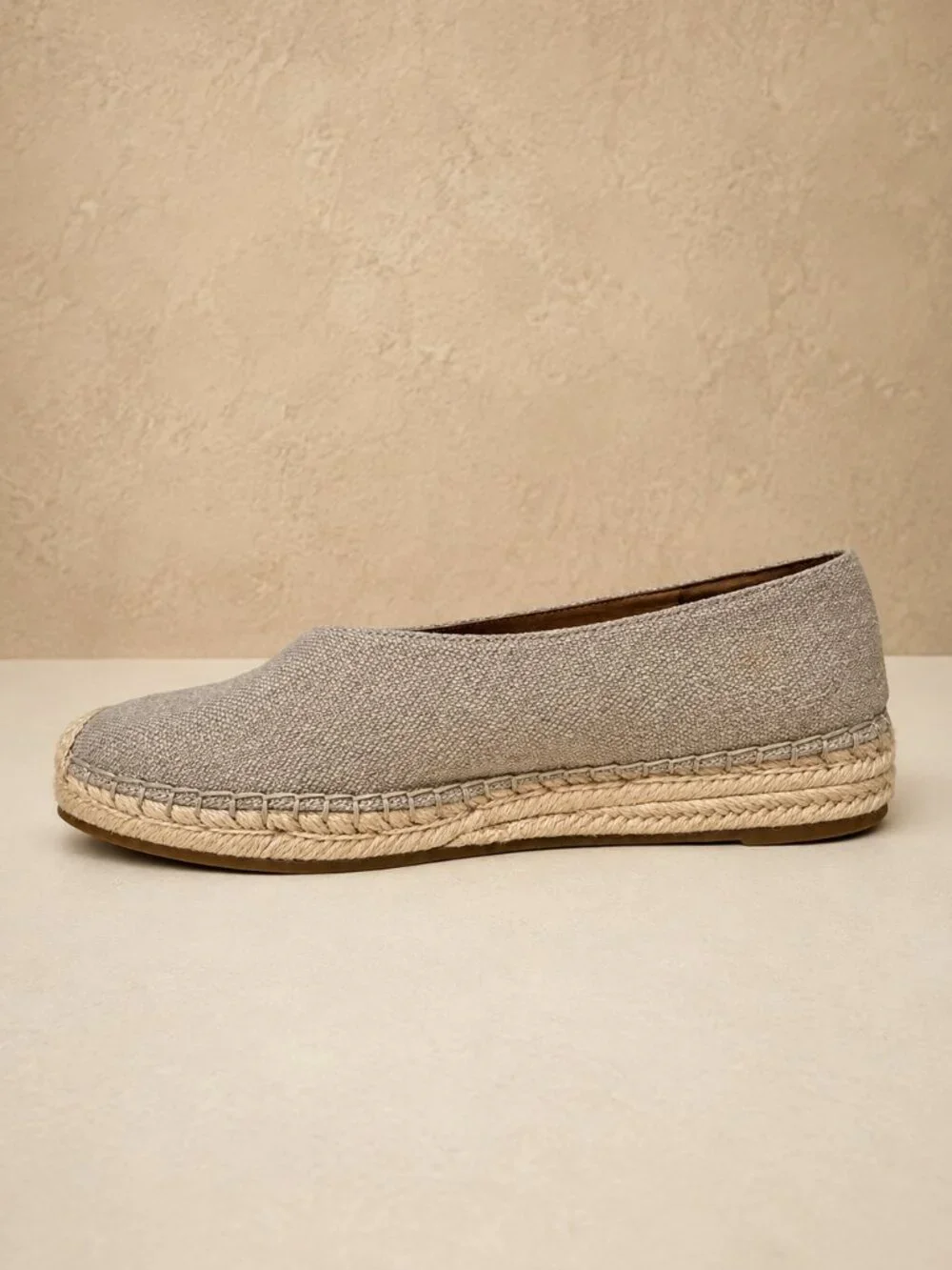 Eileen Fisher (Garnett Hill) beautifully understated