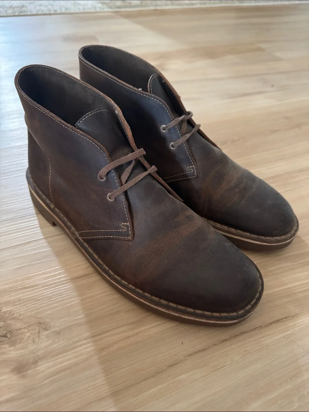 Clarks Men's Bushacre Dark Brown Leather Chukka Boots