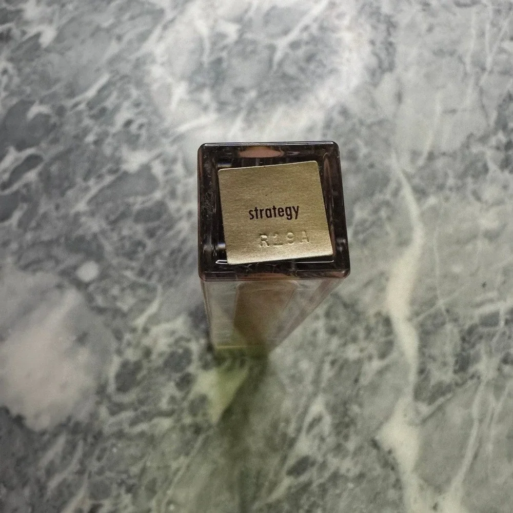 Stila 100% authentic