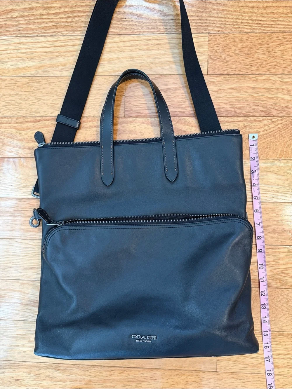 Coach sleek laptop