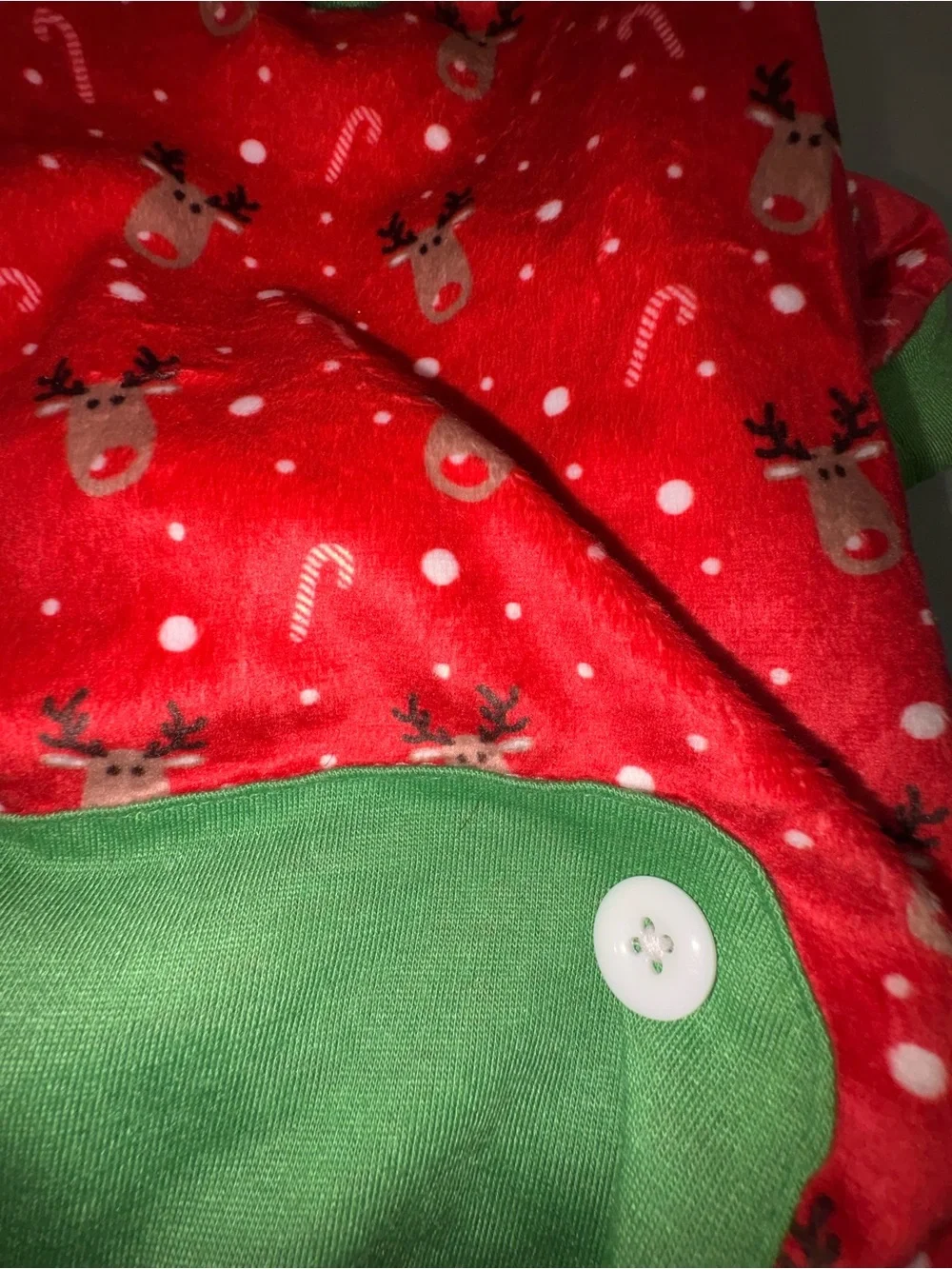 Unbranded three festive