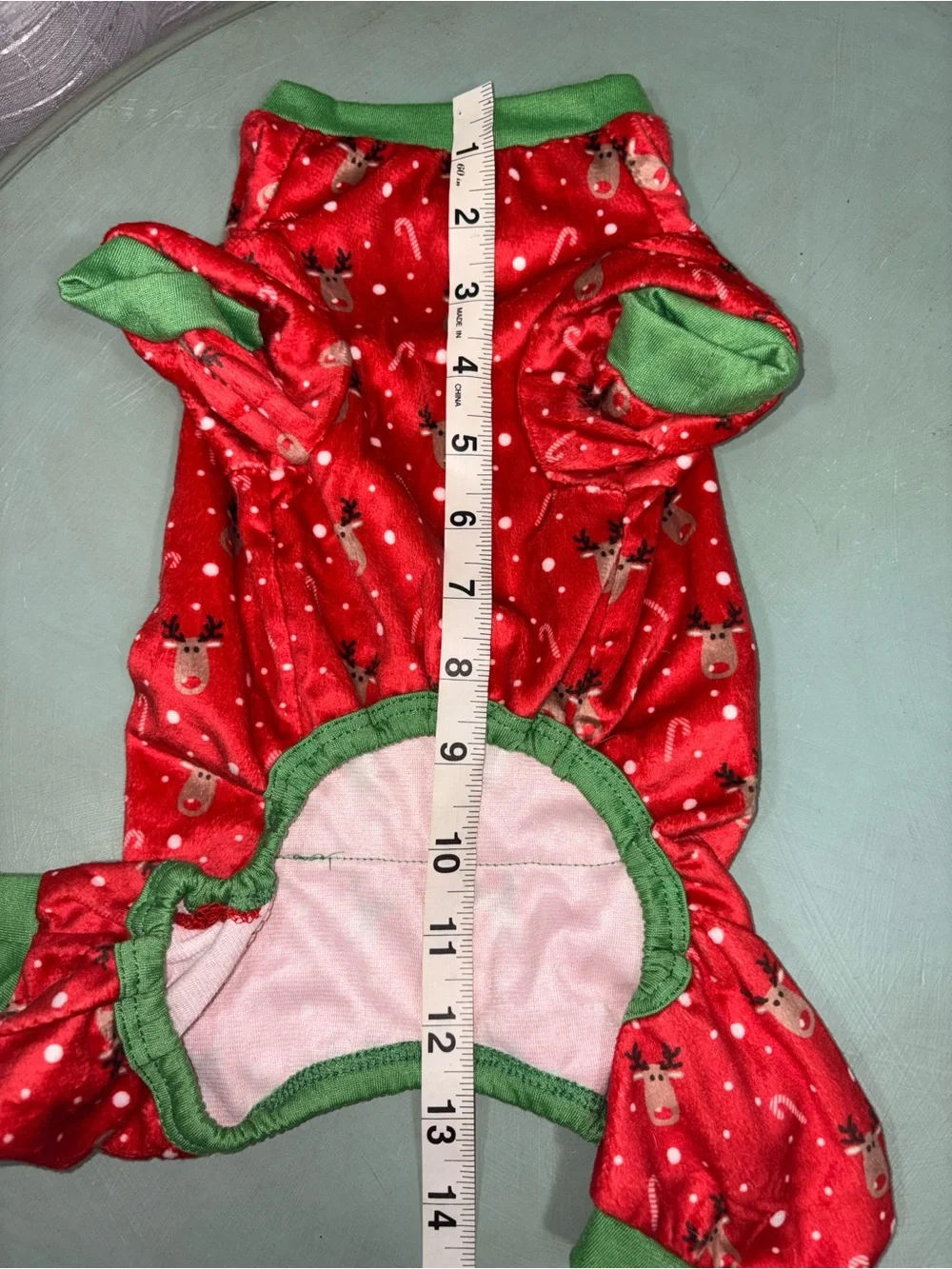 Unbranded three festive