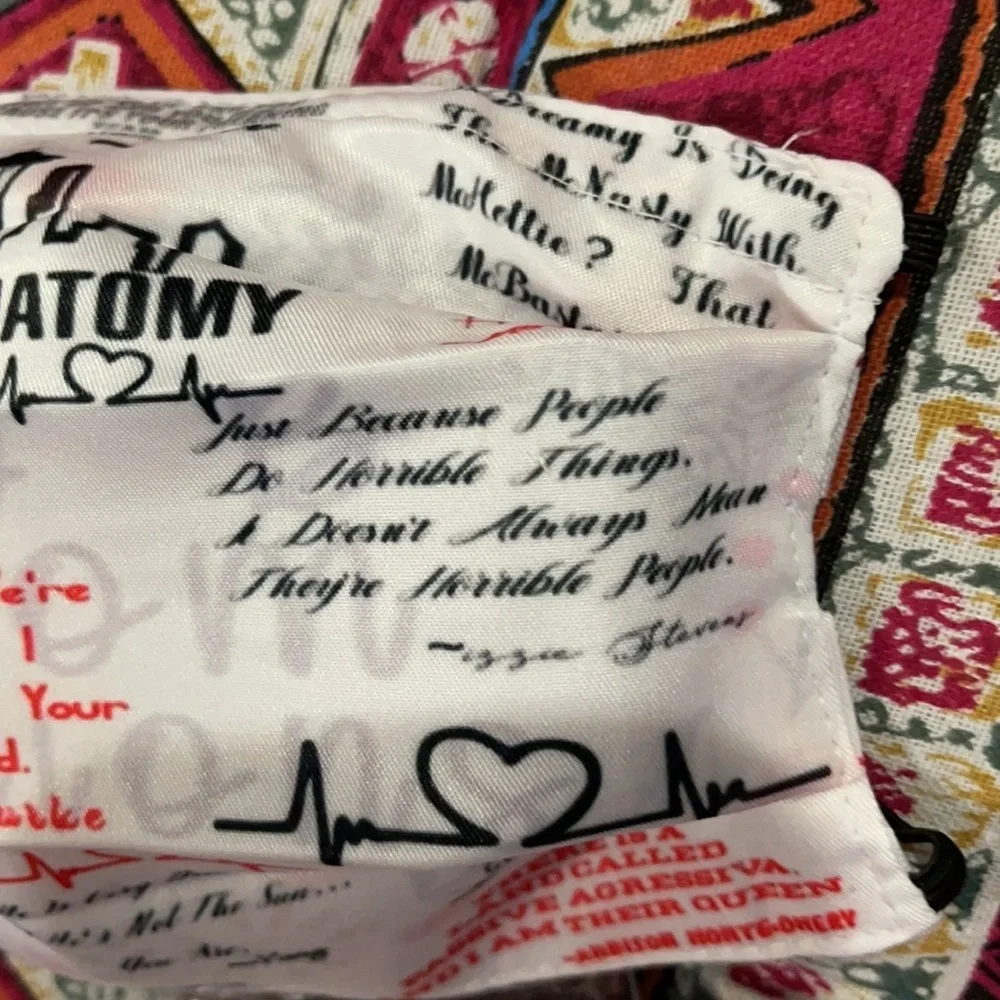 6/$20New Grey’s anatomy quote face mask