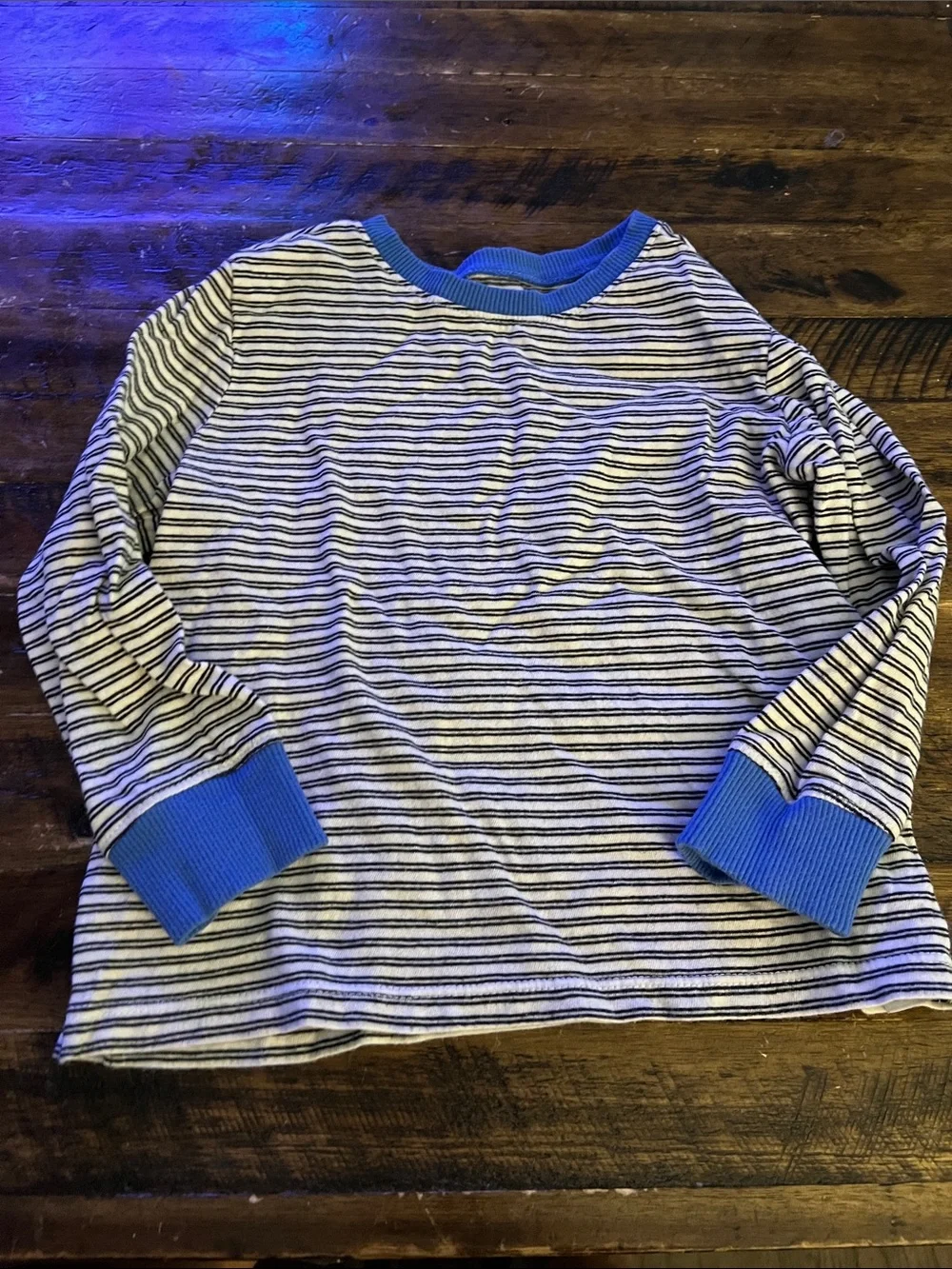 Old Navy Blue and White Striped Long Sleeve Tee