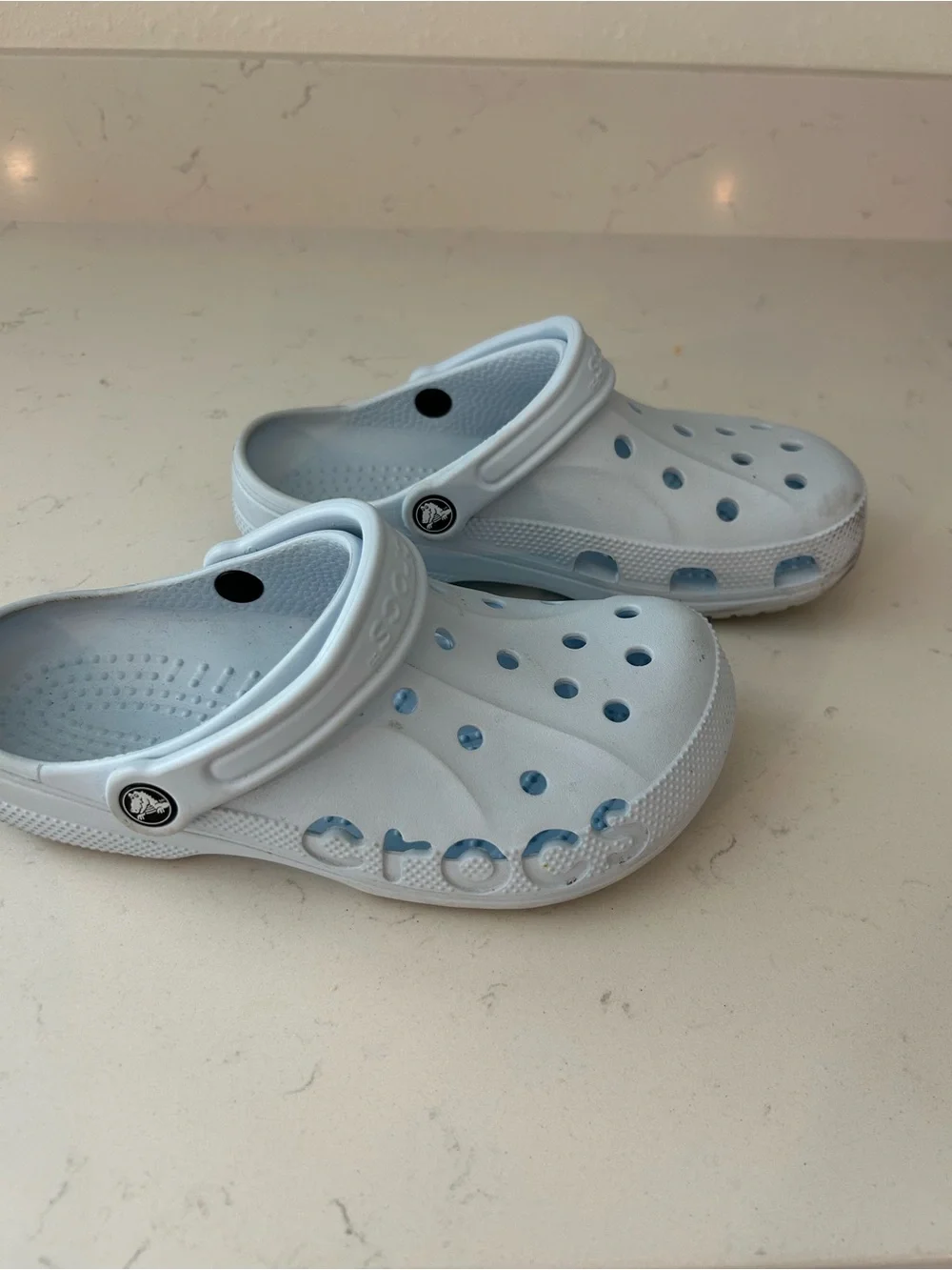 CROCS comfortable lightweight