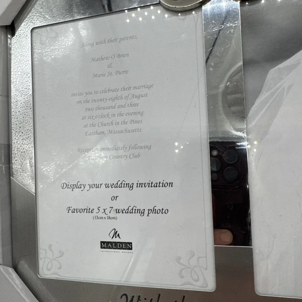 Malden Wedding Picture Frame Mr & Mrs 5x7 Photo 11 1/4