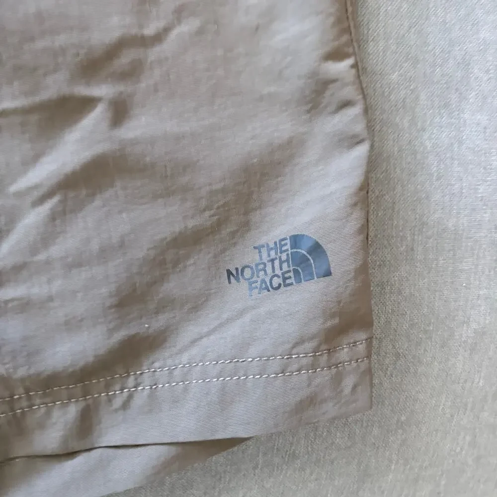 The North Face paramount product