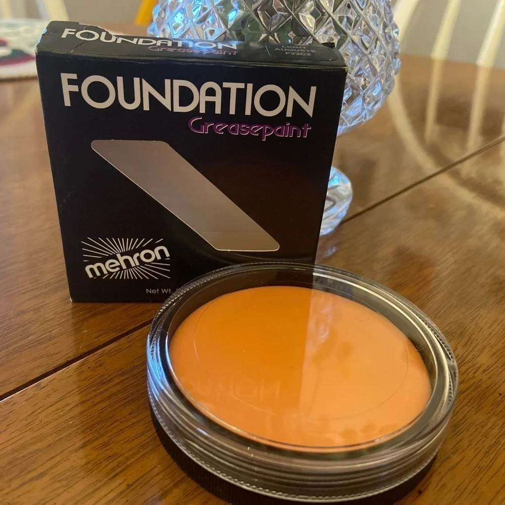 Mehon greasepaint mehron