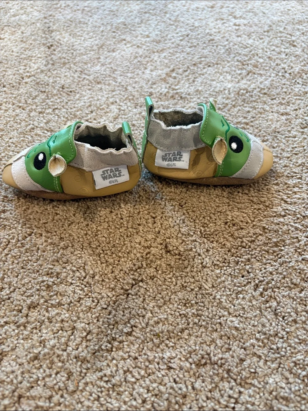 Robeez like new