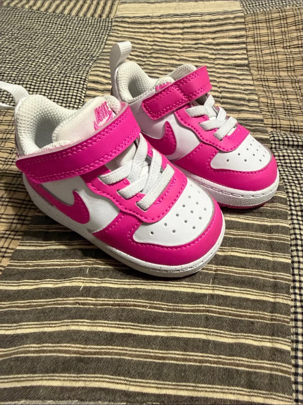 Nike Toddler White and Bright Pink Velcro Sneakers
