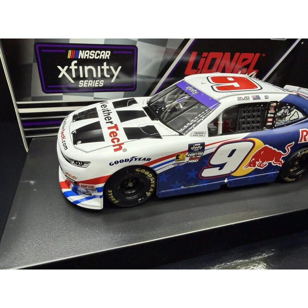 Lionel Racing shane van