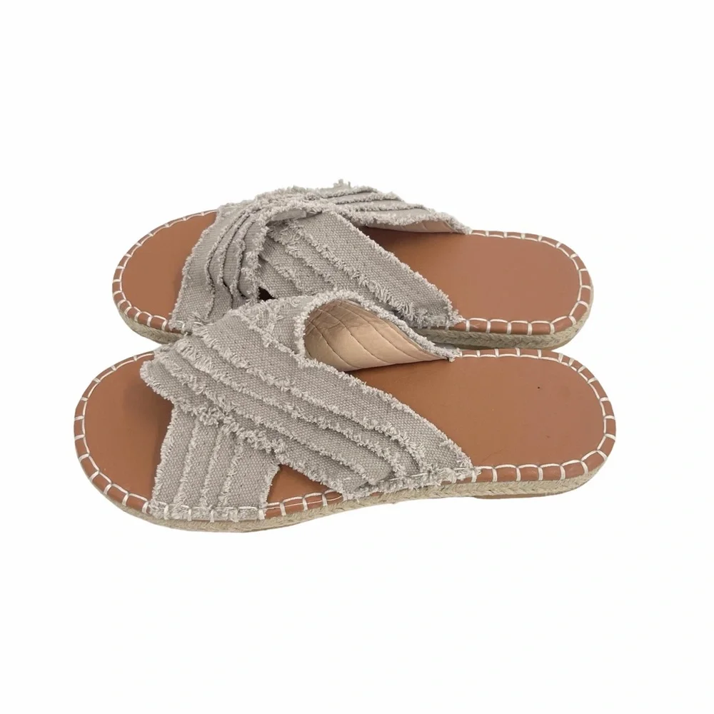N/A women’s flat