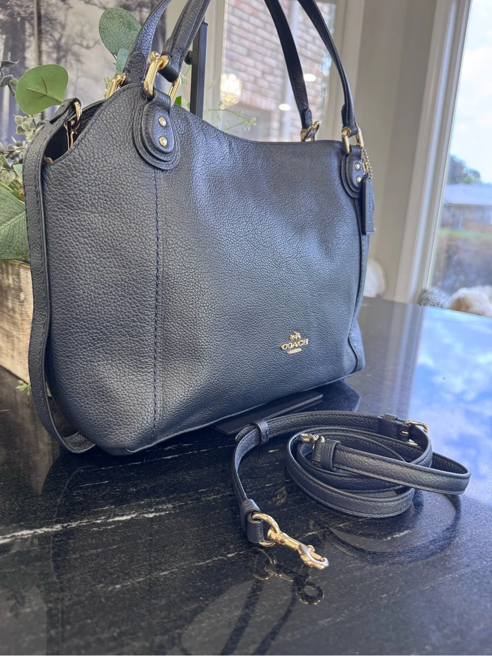 💙Coach Edie 31 Pebbled Leather Shoulder Bag Navy Blue Gold Hardware Crossbody