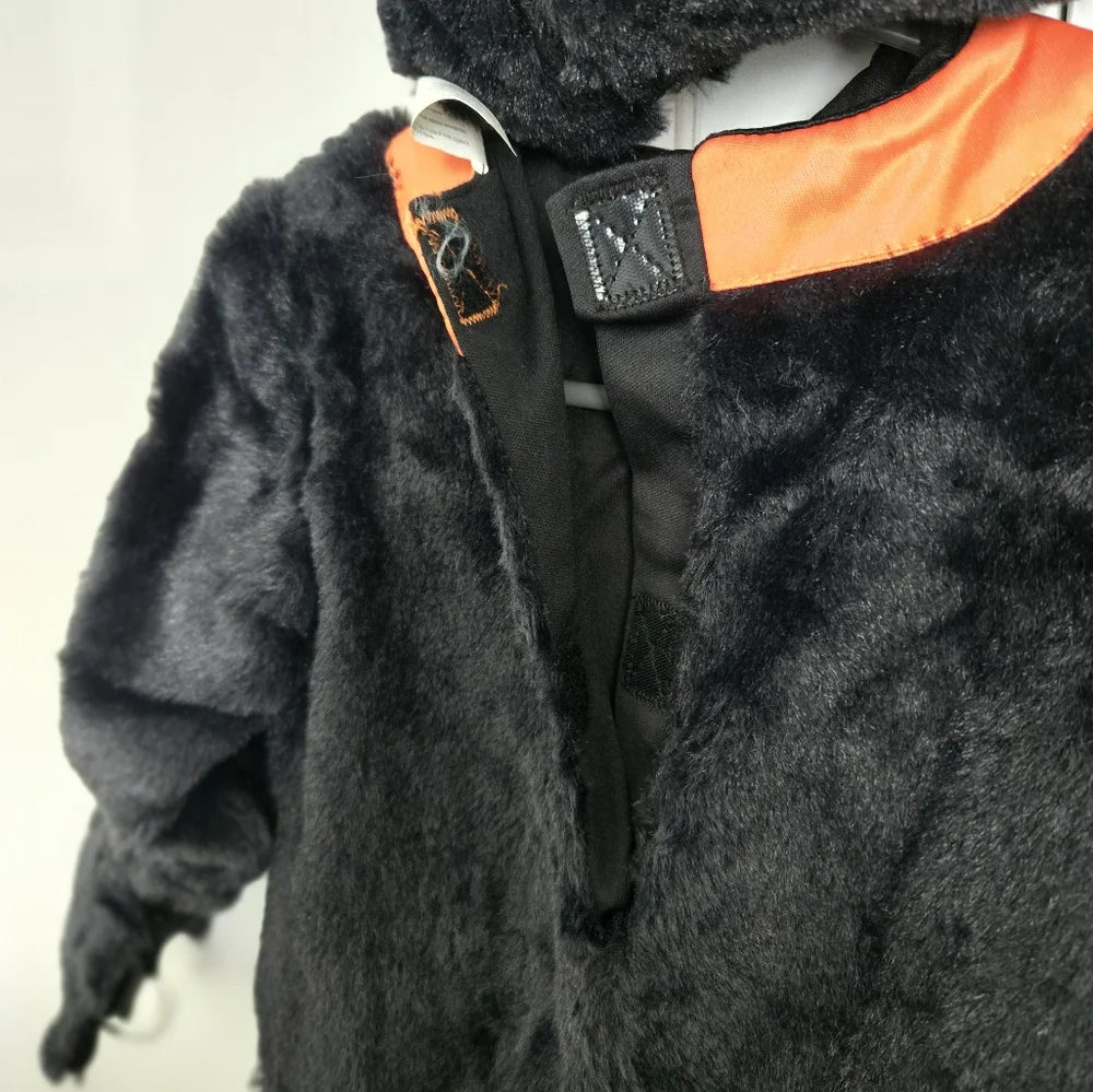 N/A cuddly black