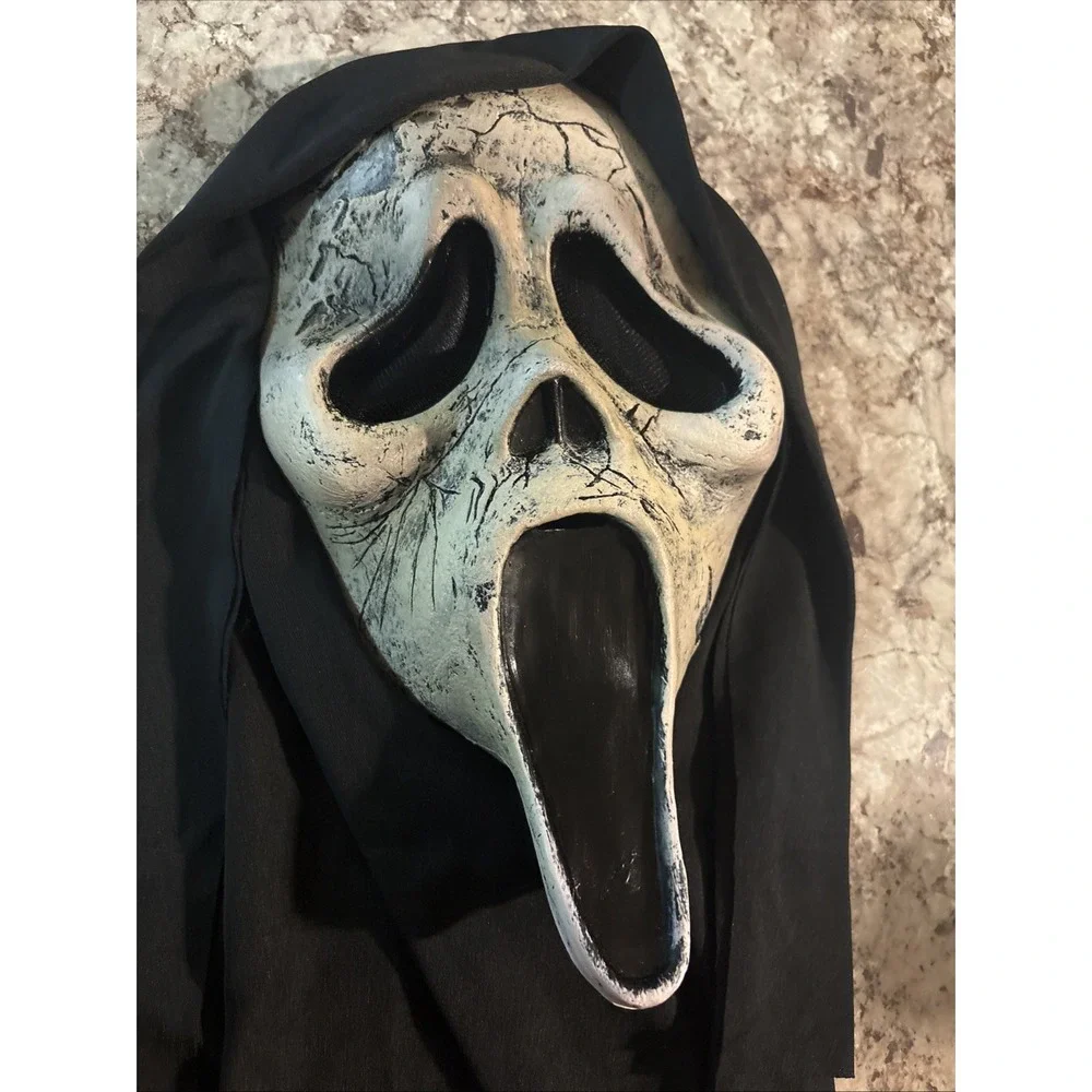 Easter Unlimited‎ Scream Aged Ghost Face Mask Horror Halloween Fun World GUC