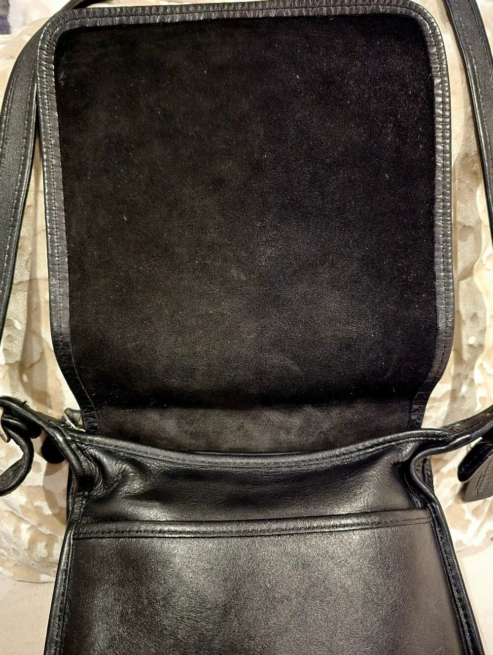 Coach vintage sleek